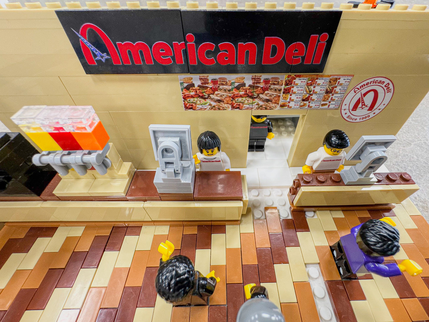 LIMITED COLLECTORS’ EDITION AMERICAN DELI™ BOOTLEGO SET