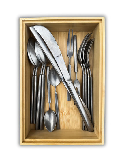 VAULT22 FERRO 14PC FLATWARE SET